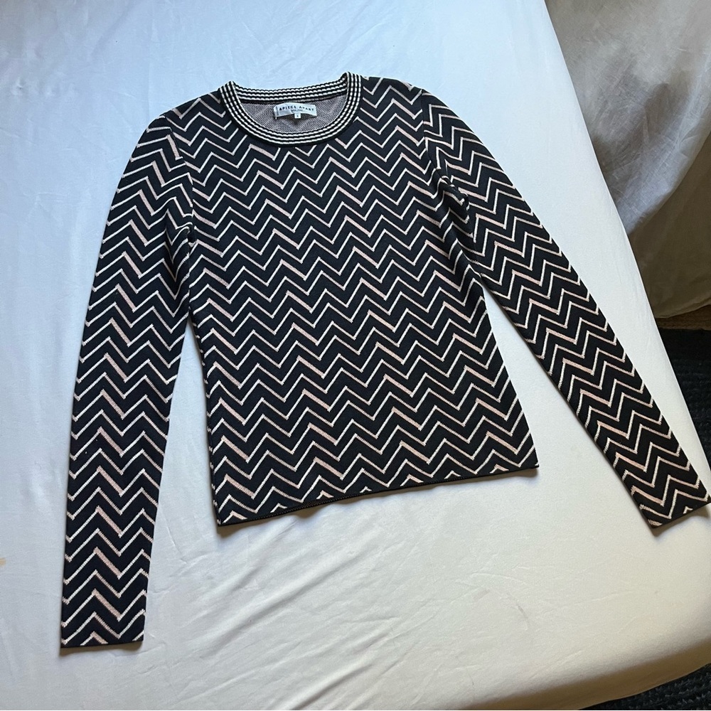 APIECE APART dark navy zig zag chevron print knit crew neck long sleeve sweater